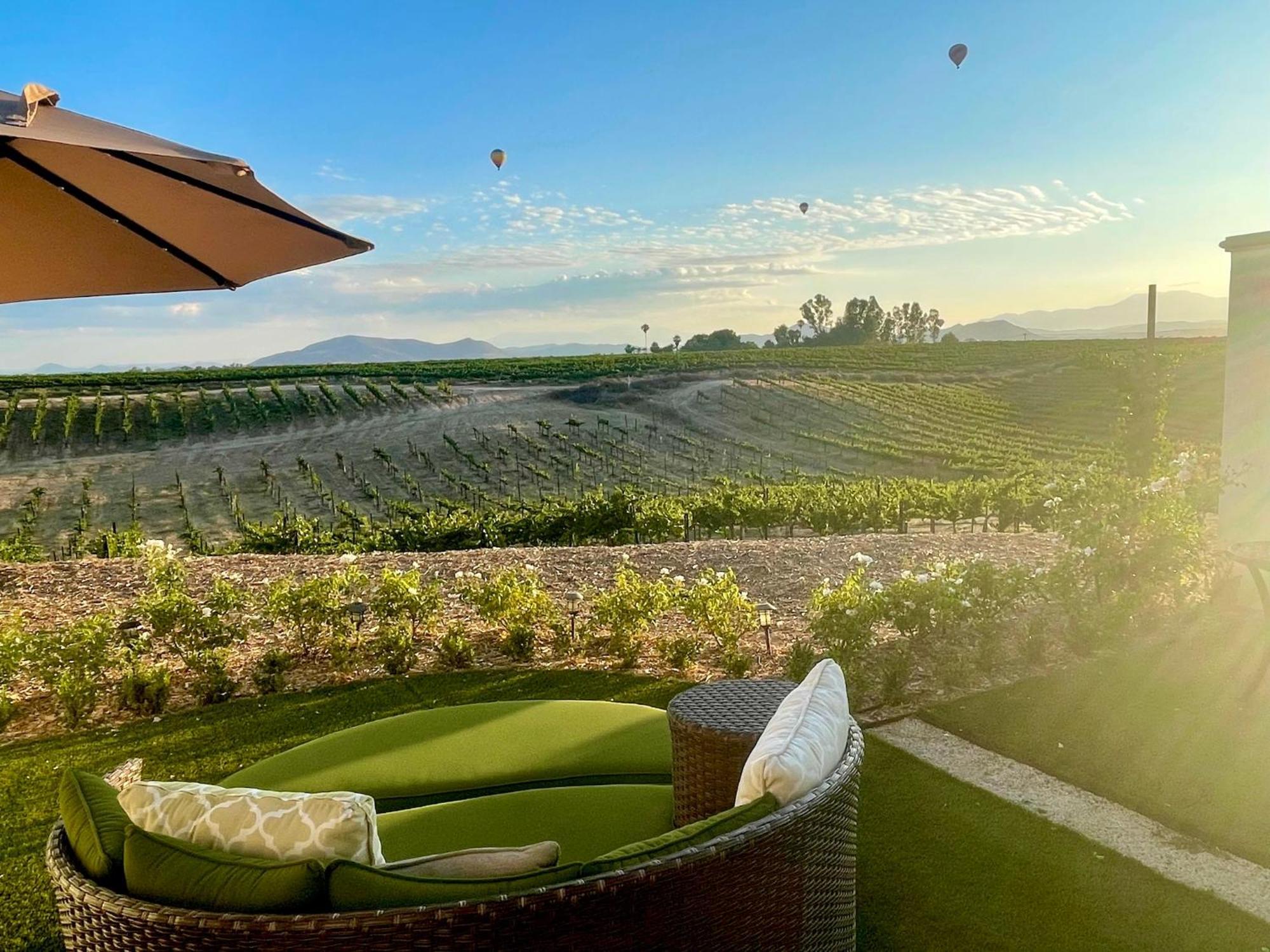 Domaine Chardonnay Bed & Breakfast Temecula Exterior photo